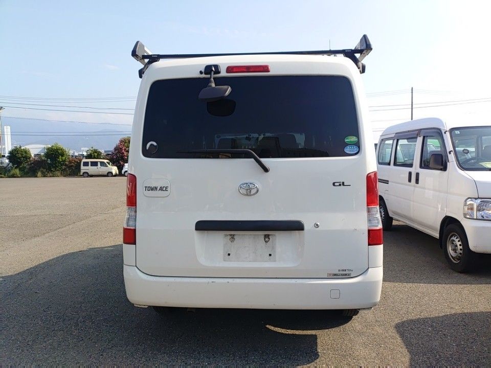 2020 Toyota TownAce auction photo 5