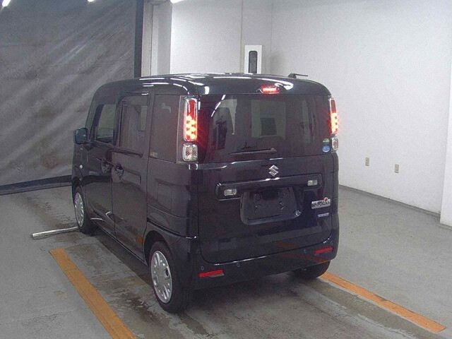 2019 Suzuki Spacia ハイブリッドX auction photo 2