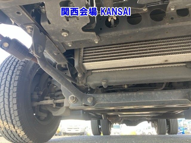 2013 Isuzu Elf Panel van auction photo 15