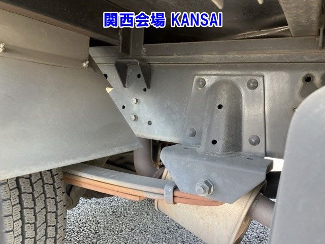 2013 Isuzu Elf Panel van auction photo 11