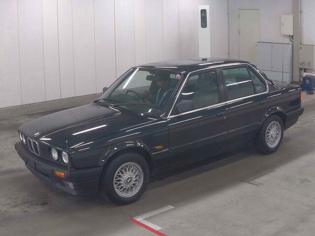 1990 BMW 3 Series 320I auction photo 4