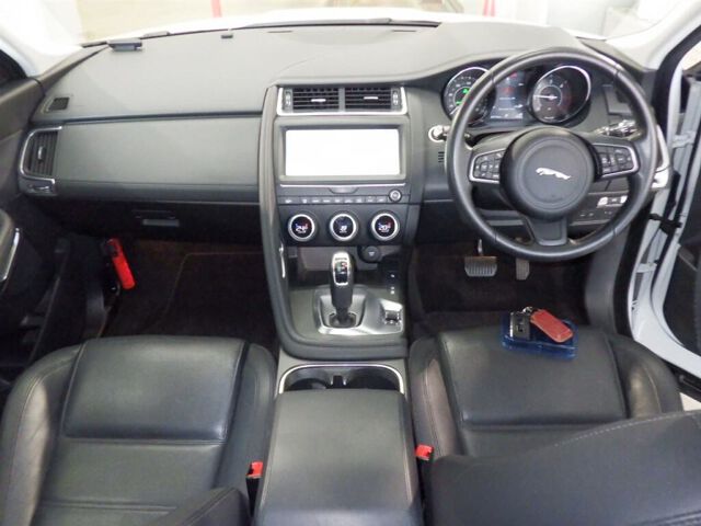 2019 Jaguar Eペイス S 4WD auction photo 3