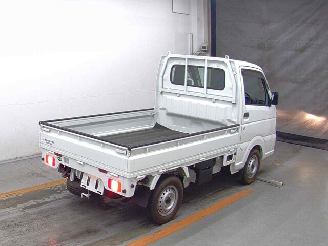 2016 Mitsubishi Minicab M 4WD auction photo 5