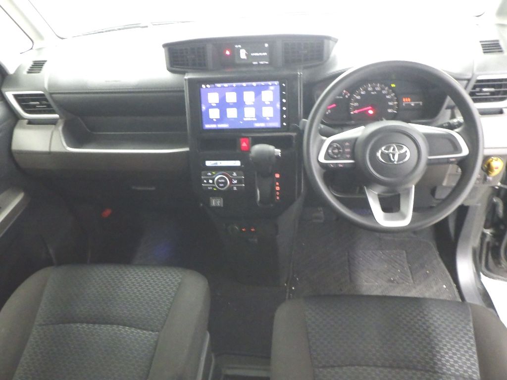2023 Toyota Roomy G-T auction photo 3