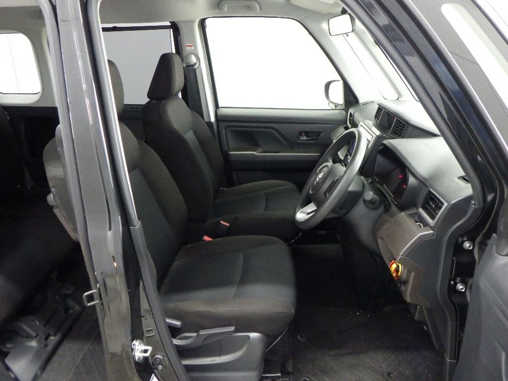 2023 Toyota Roomy G-T auction photo 6