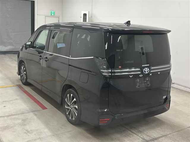 2023 Toyota Voxy ハイブリッドS-Z auction photo 2