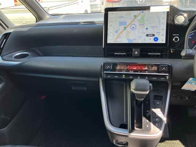 2023 Toyota Voxy ハイブリッドS-Z auction photo 6