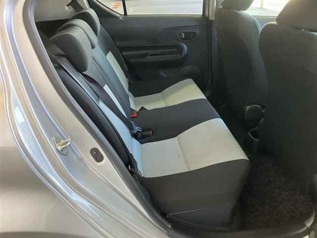 2014 Toyota Aqua S auction photo 7