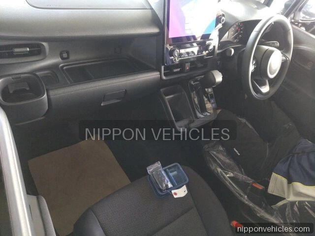 2026 Toyota Sienta Hybrid G auction photo 3
