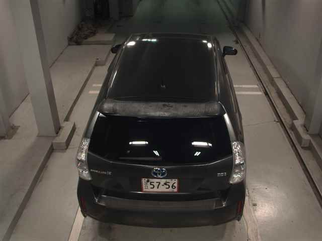 2011 Toyota Prius Alpha Sツーリングセレクション auction photo 7