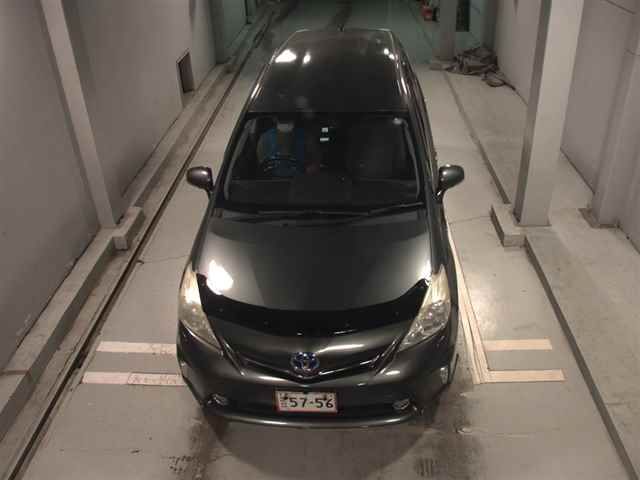 2011 Toyota Prius Alpha Sツーリングセレクション auction photo 6