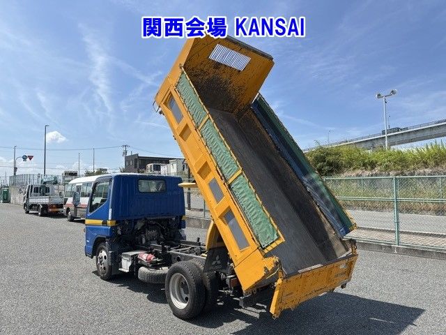 2018 Mitsubishi Fuso Canter dump auction photo 17