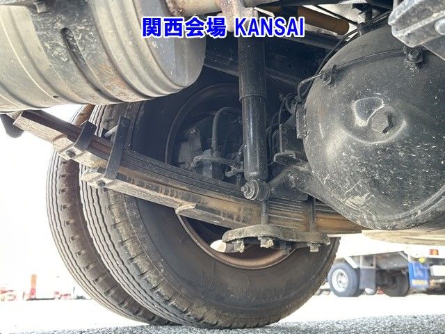2018 Mitsubishi Fuso Canter dump auction photo 14