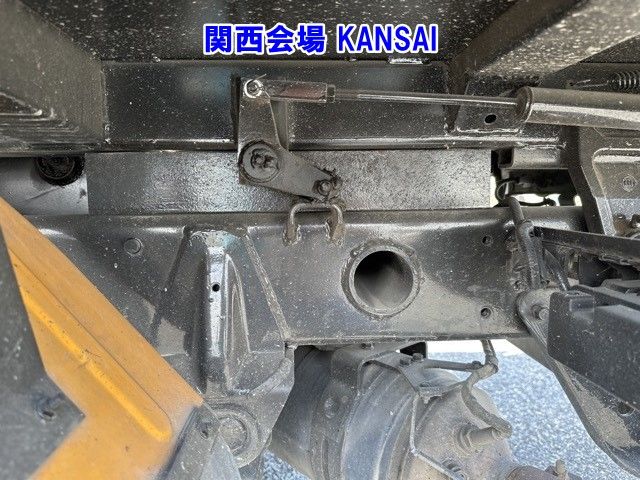 2018 Mitsubishi Fuso Canter dump auction photo 10
