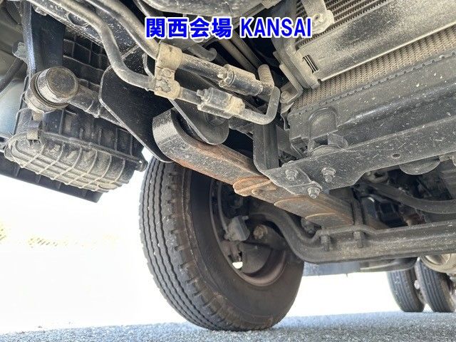 2018 Mitsubishi Fuso Canter dump auction photo 15