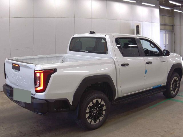 2026 Toyota Hilux Z 4WD auction photo 5