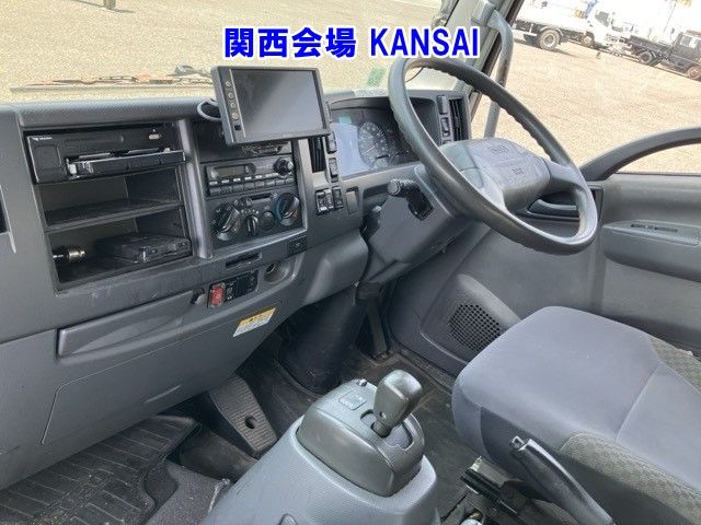 2007 Isuzu Forward ウイング auction photo 5