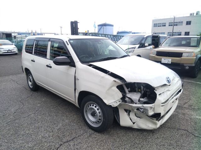 Japan Auction Vehicles 8 2022 Toyota Probox ハイブリットGX auction photo