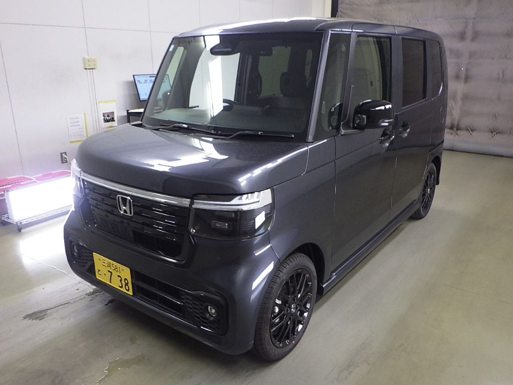2026 Honda N-BOX Custom Turbo Black Style auction photo 4