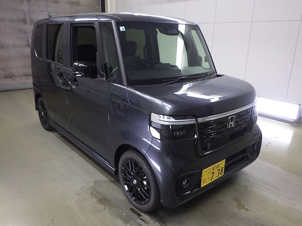 2026 Honda N-BOX Custom Turbo Black Style Japan auction vehicle