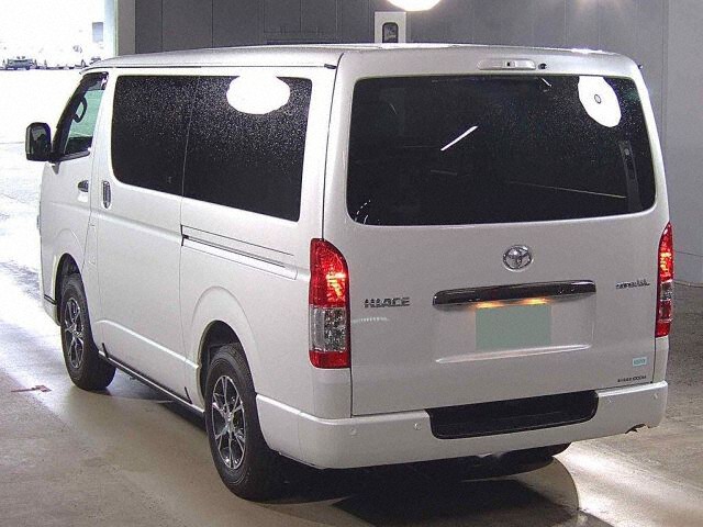 2026 Toyota Hiace LスーパーGLダーク2 4WD auction photo 2