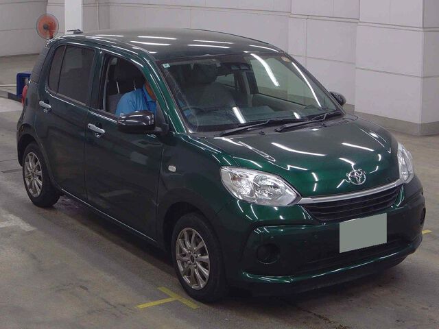 2022 Toyota Passo X Japan auction vehicle