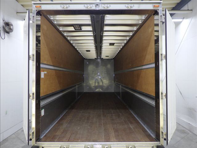 2019 Isuzu ウィング auction photo 4