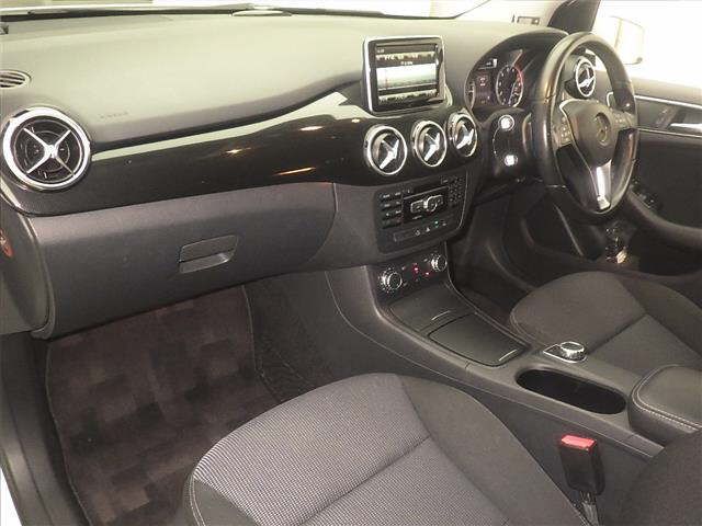 2014 Mercedes-Benz B180 auction photo 4