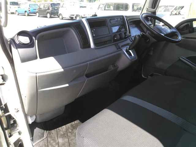 2016 Mitsubishi Fuso Canter Reizo Reitousha auction photo 6