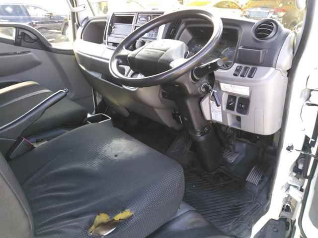2016 Mitsubishi Fuso Canter Reizo Reitousha auction photo 3