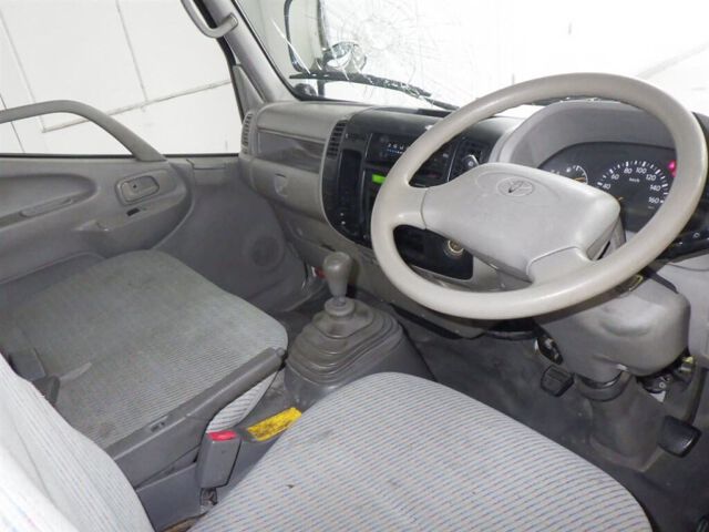 2003 Toyota Dyna auction photo 3