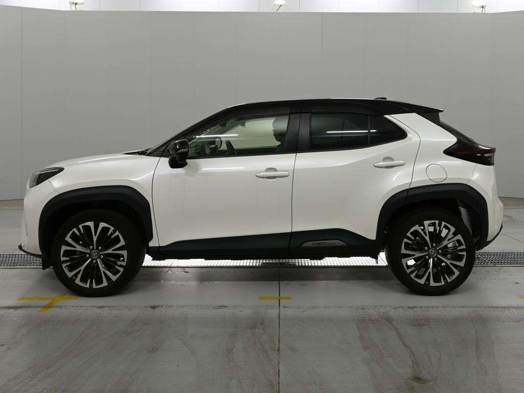 2021 Toyota Yaris Cross Z auction photo 4