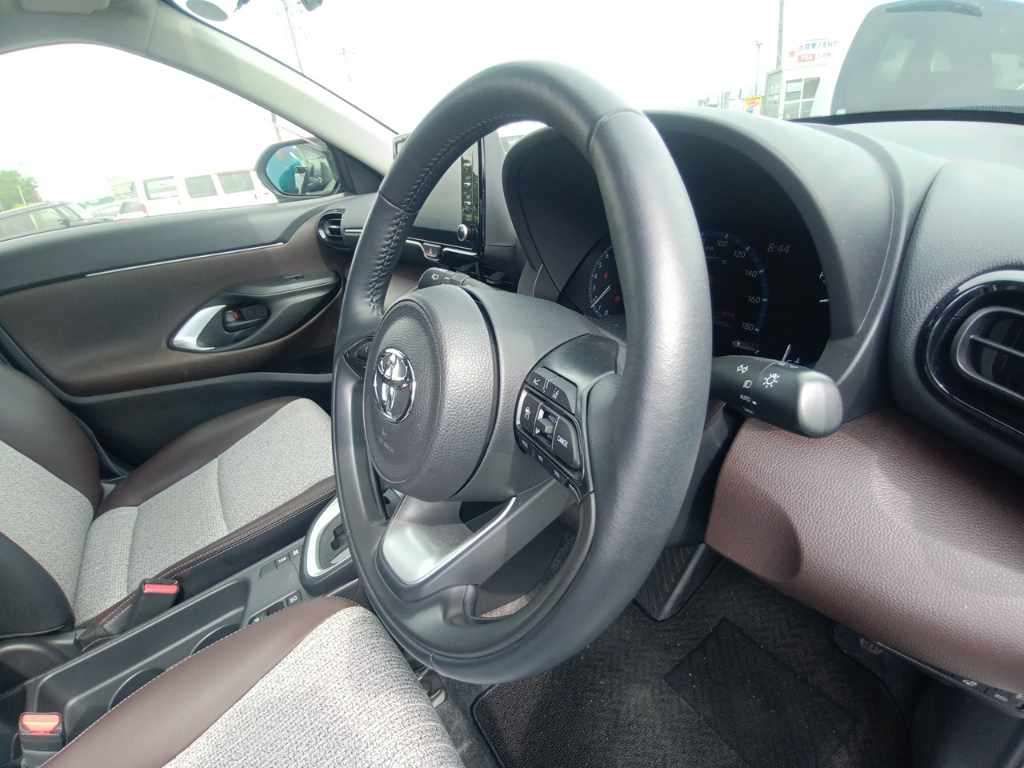 2021 Toyota Yaris Cross Z auction photo 9