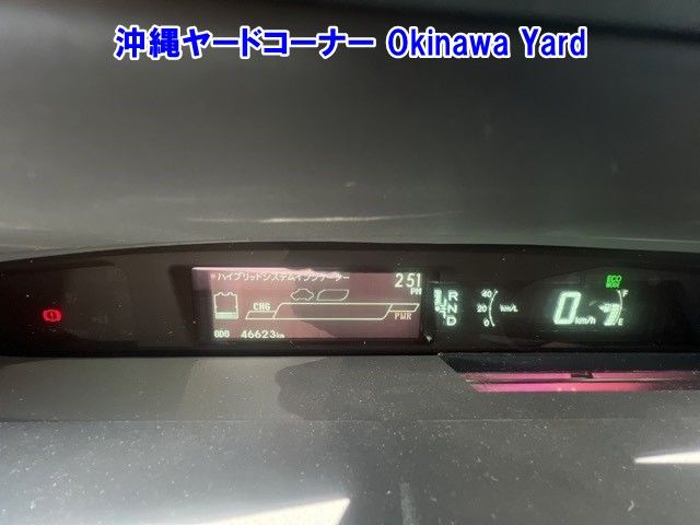 2015 Toyota Prius L auction photo 4