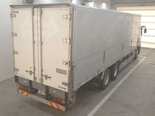 2020 Mitsubishi Fuso Wing auction photo 2