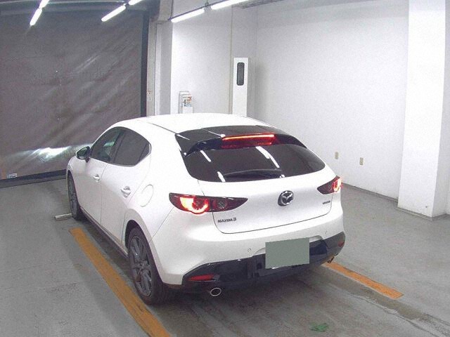 2021 Mazda 3ファストバック 15Sツーリング auction photo 2