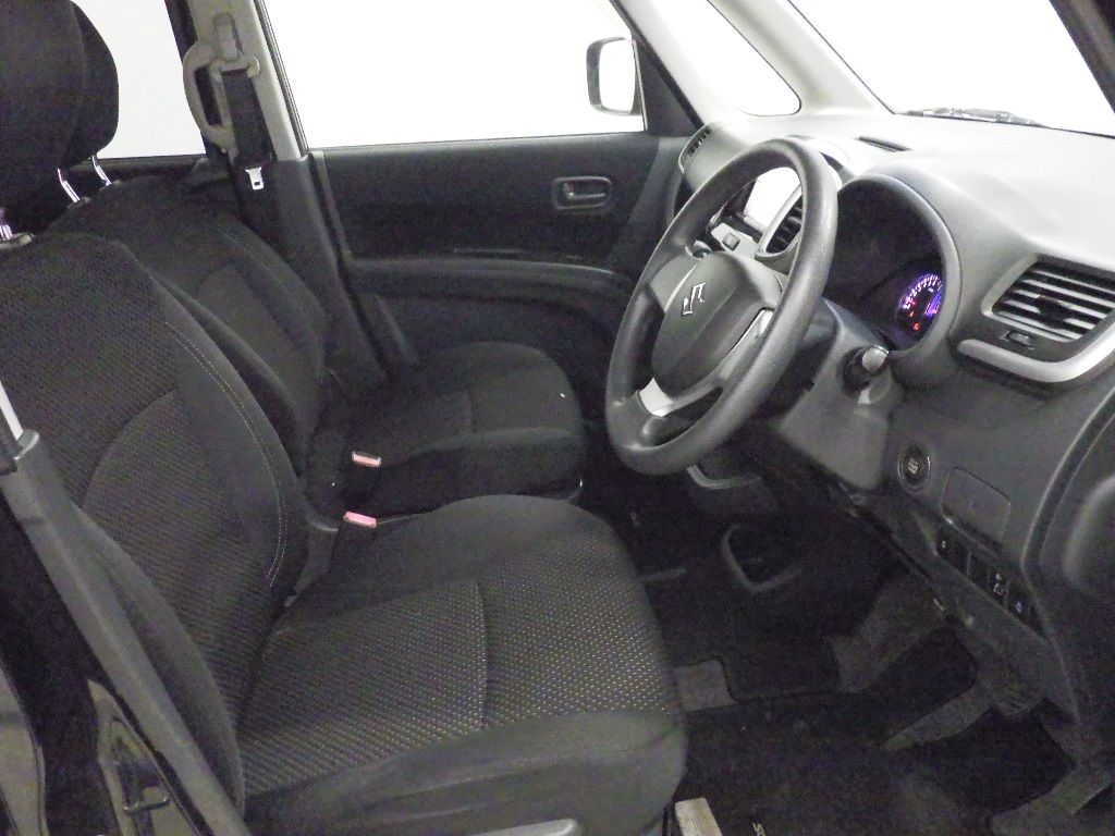 2015 Suzuki Solio G LTD auction photo 6