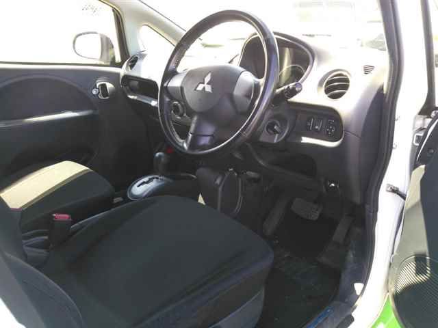2009 Mitsubishi i ミーブ auction photo 3