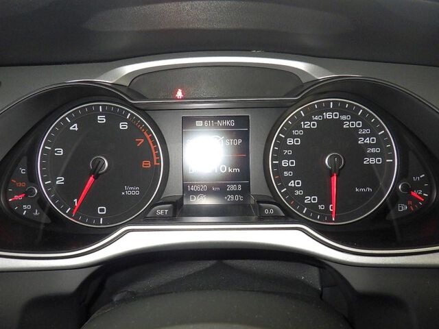 2015 Audi A4 2.0TFSIクワトロ 4WD auction photo 6