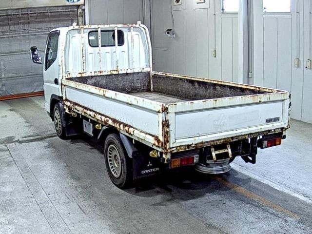 2006 Mitsubishi Fuso Canter D-TB 4WD auction photo 2