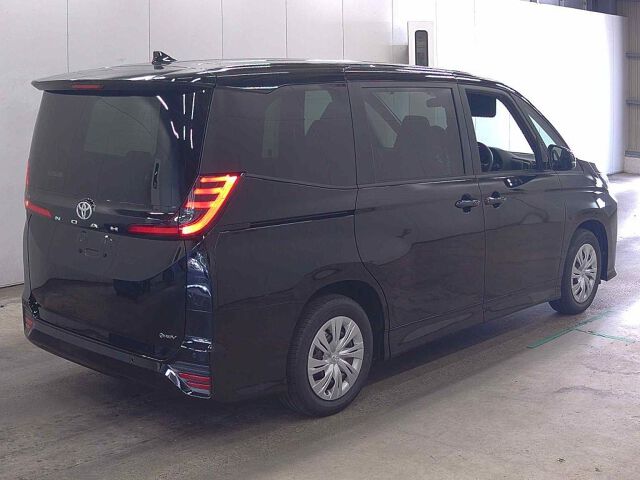 2026 Toyota Noah ハイブリッドS-X auction photo 5