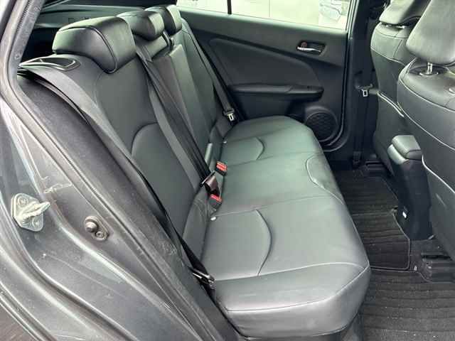 2022 Toyota Prius Aツーリングセレクションブラッ auction photo 7