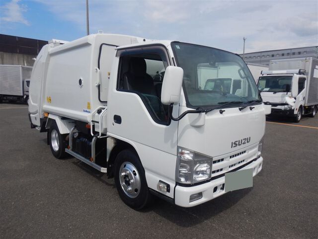 2014 Isuzu Elf パッカー Japan auction vehicle