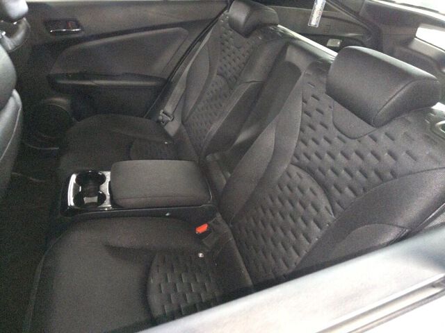 2017 Toyota Prius PHEV A auction photo 6