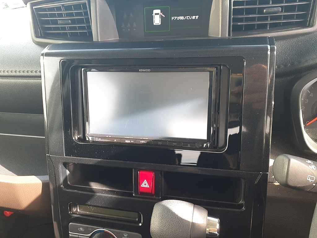 2023 Toyota Roomy G auction photo 12
