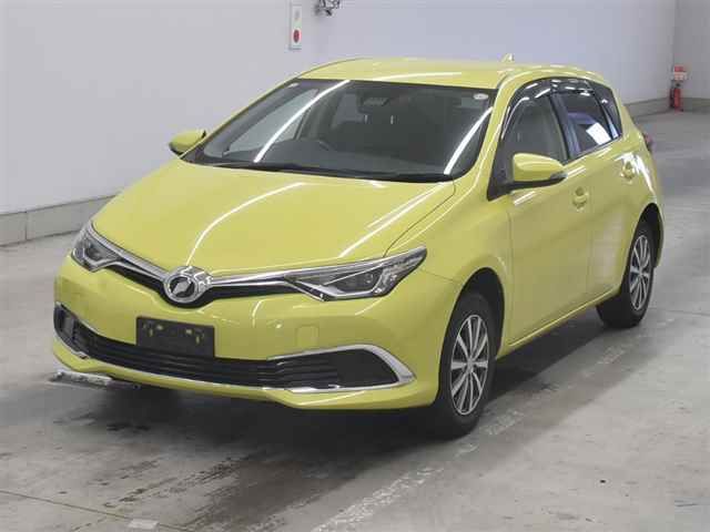 2015 Toyota Auris 150X auction photo 4