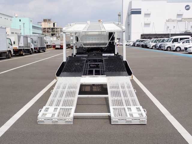 2009 Isuzu Elf 2.45T Safety Loader (2-unit capacity) auction photo 3