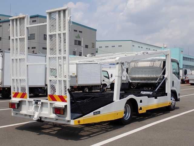 2009 Isuzu Elf 2.45T Safety Loader (2-unit capacity) auction photo 2