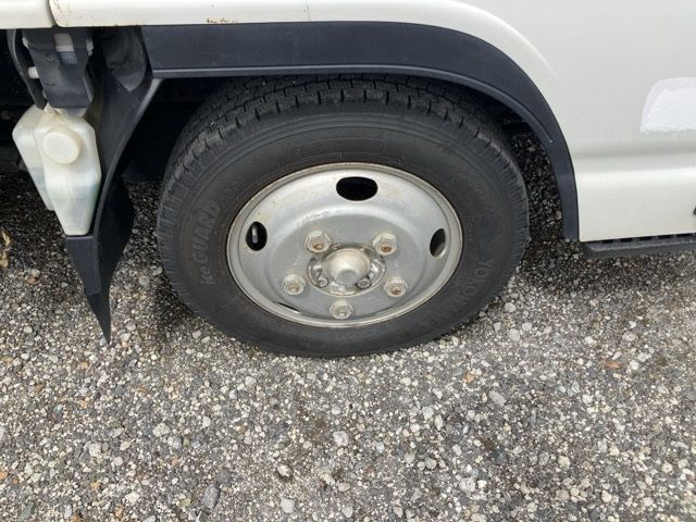 2018 Isuzu Elf dump auction photo 6