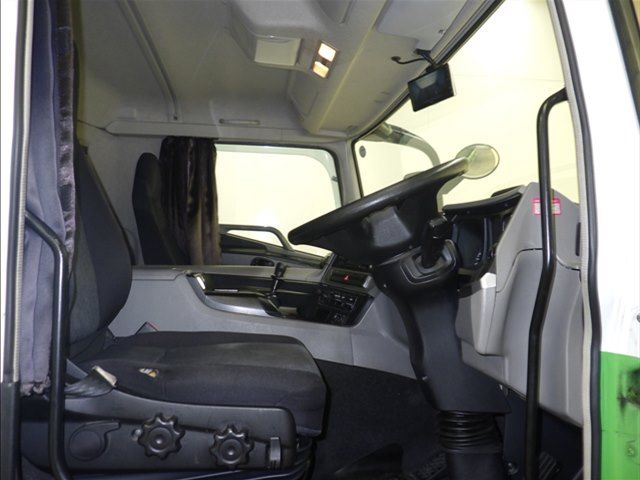 2020 Mitsubishi Fuso Wing auction photo 6